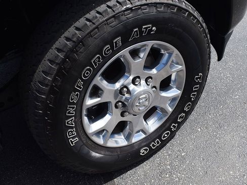 Used 2024 RAM 2500 Laramie w/ Safety Group AWD/4WD image 11