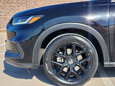 Used 2023 Honda HR-V Sport image 10