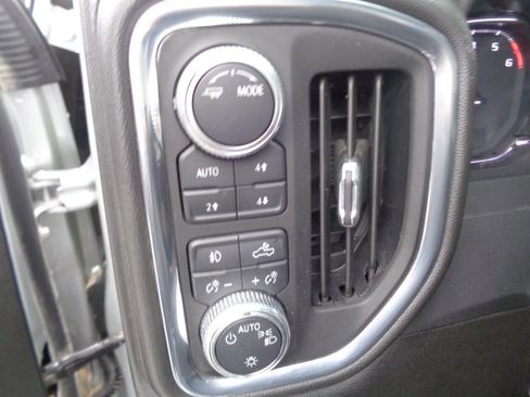 Used 2022 GMC Sierra 2500 SLE w/ SLE Convenience Package image 43