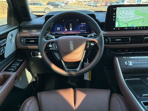 New 2026 Lincoln Aviator Reserve image 14