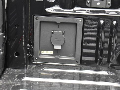 Used 2024 Ford F150 XLT w/ Equipment Group 302A MID image 47