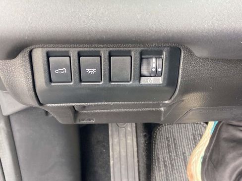 Used 2023 Subaru Ascent Limited AWD/4WD image 29