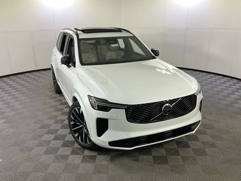 New 2026 Volvo XC90 B6 Ultra w/ Protection Package Premier AWD/4WD image 40