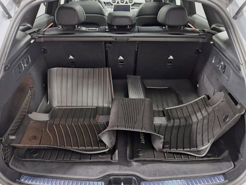 Used 2023 Mercedes-Benz GLC 300 4MATIC w/ Pinnacle Trim Package image 36