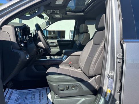 New 2026 GMC Sierra 2500 SLT w/ SLT Premium Package image 12