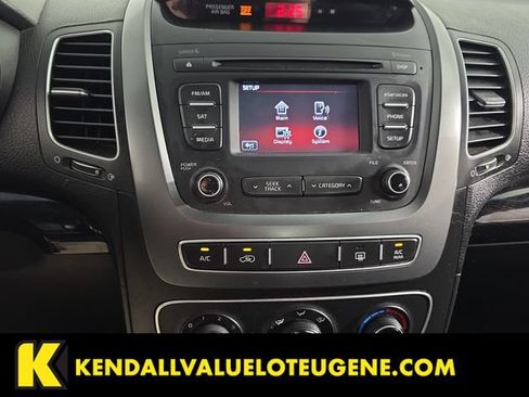 Used 2014 Kia Sorento LX w/ LX V6 Convenience Package AWD/4WD image 13
