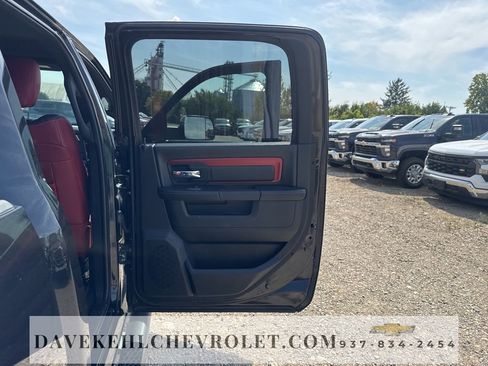 Used 2017 RAM 1500 Rebel w/ Luxury Group image 30