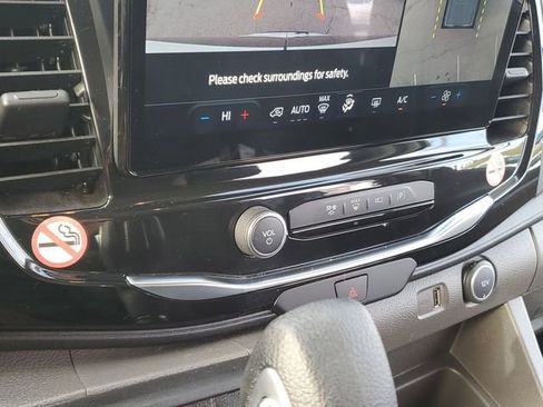 Used 2023 Ford Transit 350 XLT image 19