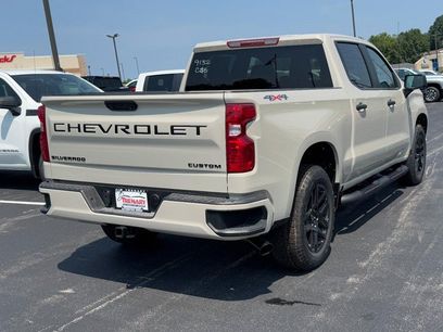 New 2026 Chevrolet Silverado 1500 Custom w/ Turbomax Blackout Package