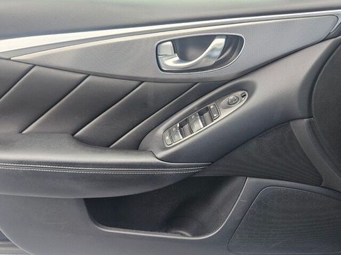 Used 2016 INFINITI Q50 Premium RWD image 12