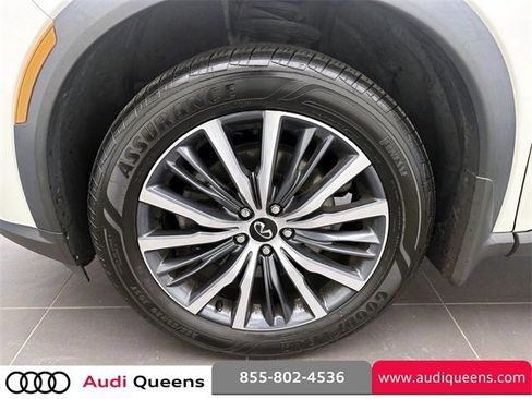 Used 2023 INFINITI QX60 Sensory image 8