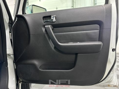 Used 2006 HUMMER H3 image 41