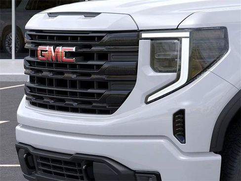 New 2026 GMC Sierra 1500 Elevation image 13