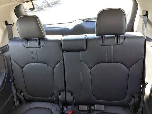 Certified 2023 Honda Pilot Elite image 40