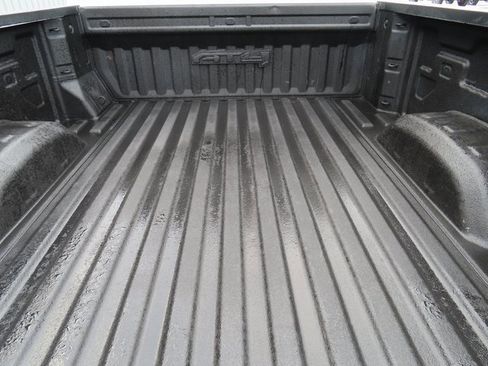 Used 2024 GMC Sierra 2500 AT4 w/ AT4 Preferred Package image 10