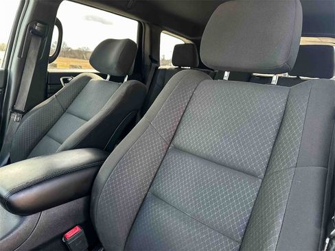 Used 2019 Jeep Grand Cherokee Laredo image 14