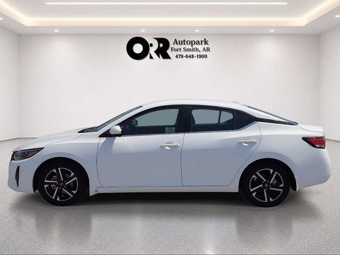 Used 2024 Nissan Sentra SV w/ Trunk Package FWD image 3