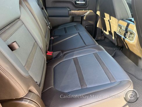 Used 2021 GMC Sierra 2500 Denali w/ Technology Package image 16