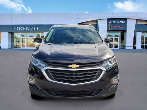 Used 2020 Chevrolet Equinox LT image 2