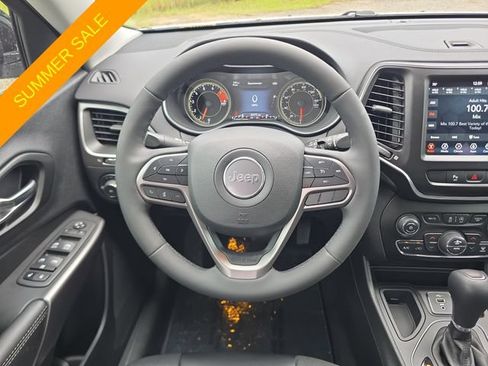 Certified 2022 Jeep Cherokee Latitude Lux FWD image 10