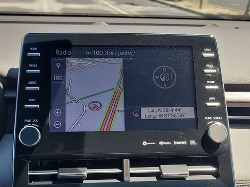 Used 2020 Toyota Avalon Limited w/ Advanced Safety Package image 23