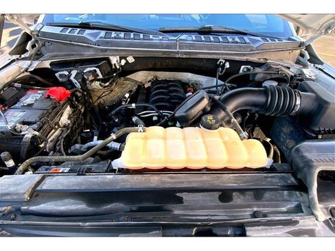 Used 2018 Ford F150 XL w/ Equipment Group 101A Mid image 12