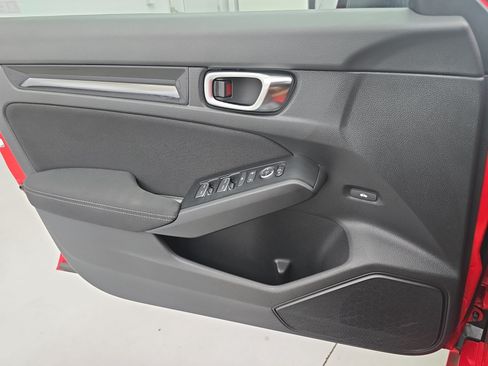 Used 2024 Honda Civic EX image 26