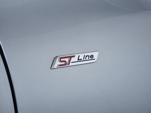Certified 2023 Ford Escape ST-Line w/ Tech Pack #1 AWD/4WD image 8