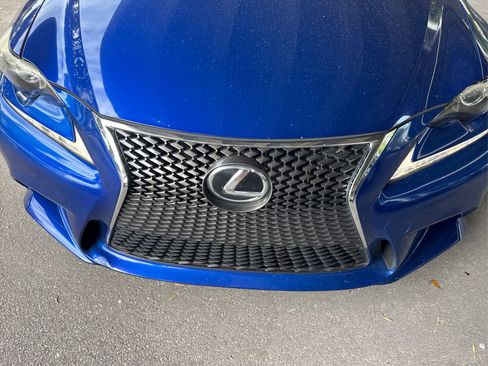 Used 2016 Lexus IS 200t image 13