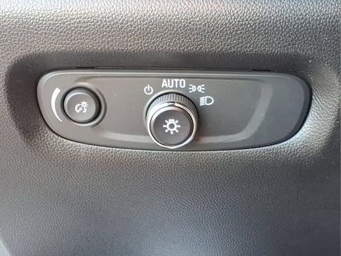 Used 2023 Chevrolet Traverse LT w/ LPO, Floor Liner Package AWD/4WD image 18