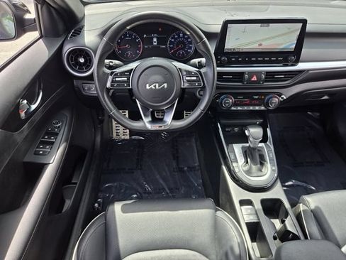 Used 2023 Kia Forte GT-Line w/ GT-Line Premium Package FWD image 12