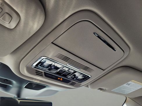 Used 2024 Lincoln Aviator Reserve w/ Equipment Group 201A image 26