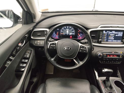 Used 2019 Kia Sorento SX w/ SX Touring Package FWD image 22