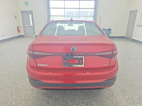 New 2026 Volkswagen Jetta SE FWD image 4