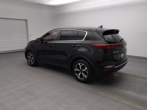 Used 2021 Kia Sportage LX image 3