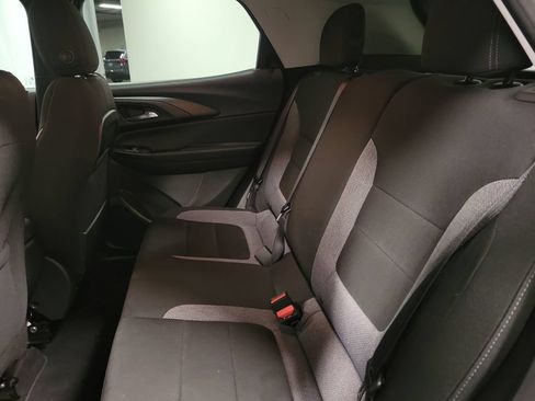 Used 2025 Chevrolet TrailBlazer LT FWD image 26