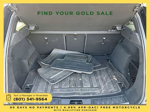 Used 2020 Land Rover Range Rover Evoque SE image 15