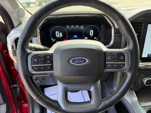 Used 2022 Ford F150 Lariat w/ Equipment Group 502A High AWD/4WD image 13