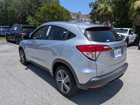 Used 2022 Honda HR-V EX image 6