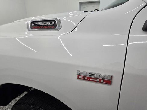 Used 2022 RAM 2500 Tradesman AWD/4WD image 11