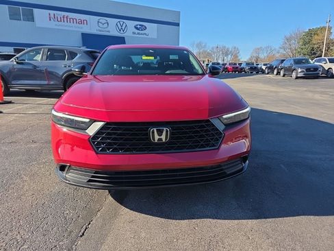 Used 2024 Honda Accord Sport image 2