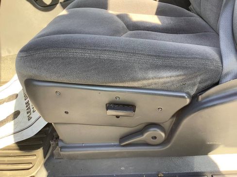 Used 2003 GMC Sierra 2500 SLE w/ Skid Plate Package image 45