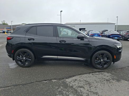 Used 2023 Buick Envision Essence w/ Sport Touring Package AWD/4WD image 7