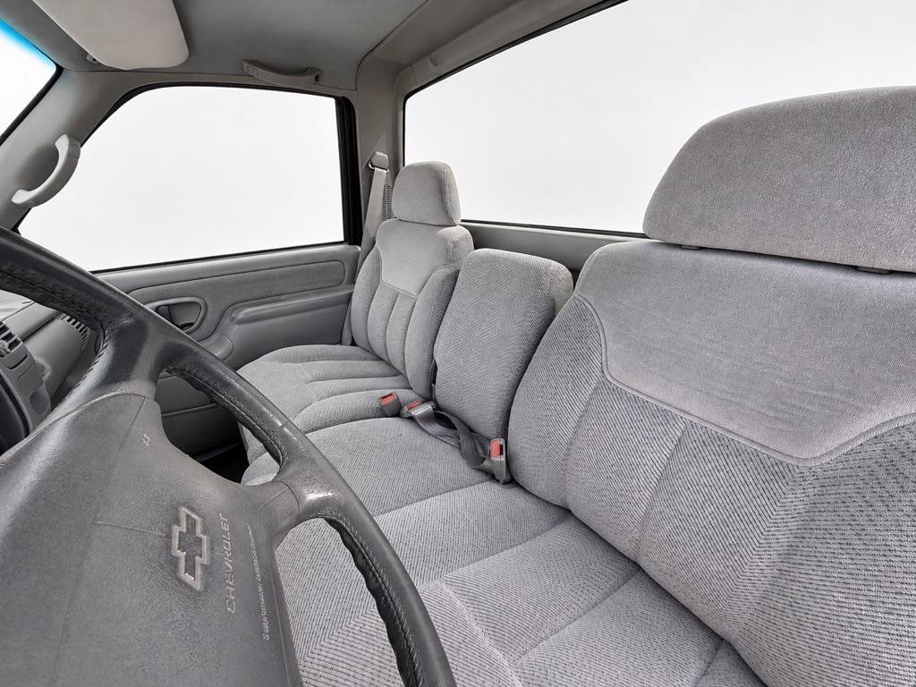 Used 1995 Chevrolet Silverado 1500 4x4 Regular Cab image 15