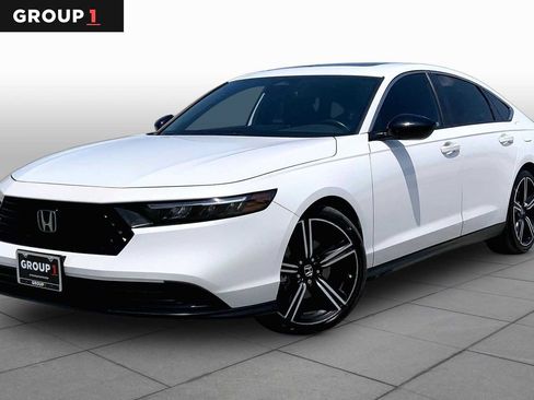 Used 2023 Honda Accord Sport image 1