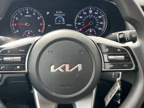 Used 2023 Kia Forte LXS w/ LXS Technology Package image 23