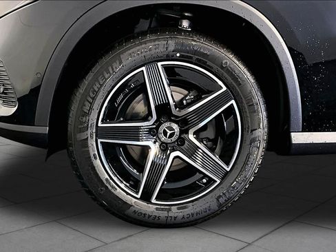 New 2026 Mercedes-Benz GLC 300 4MATIC image 17