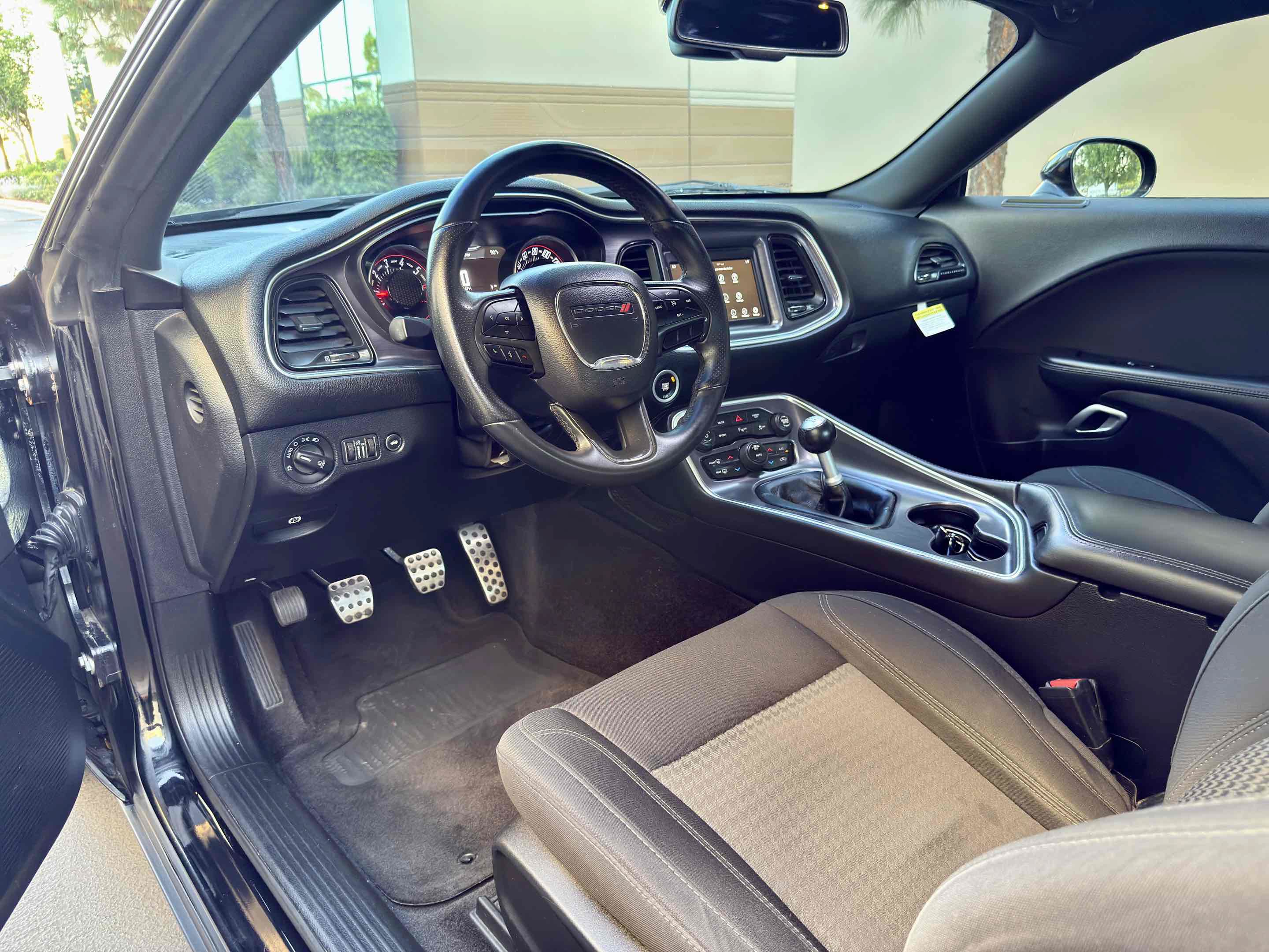 Used 2018 Dodge Challenger R/T RWD image 23
