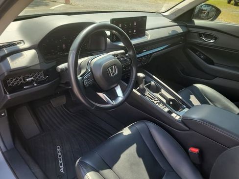 Used 2024 Honda Accord Touring image 16