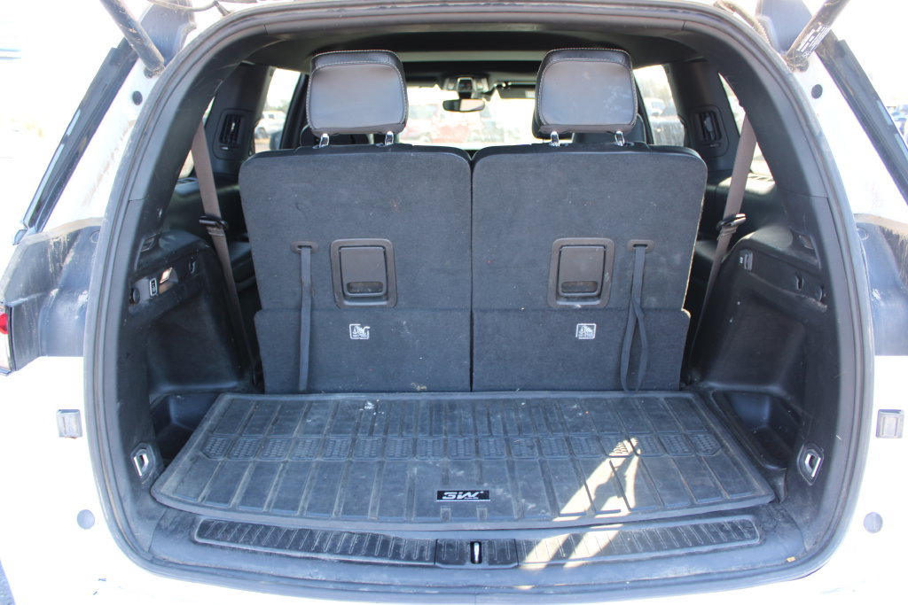 Used 2024 Jeep Grand Cherokee L Altitude AWD/4WD image 13